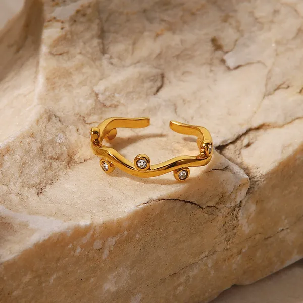 Gold_Irregular_Geometric_Rings_For_Women